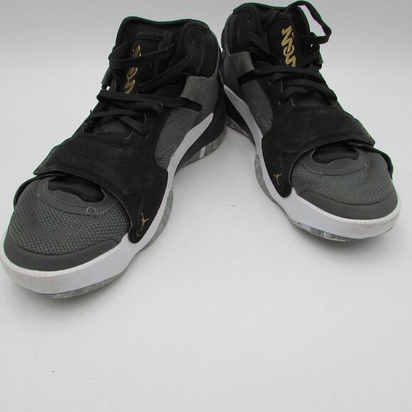 Nike Jordan Zion 2 Black Metallic Gold Men's Size 10.5 - Picture 1 of 13